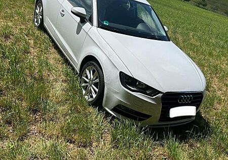 Audi A3 1.2 TFSI Ambiente Sportback Ambiente
