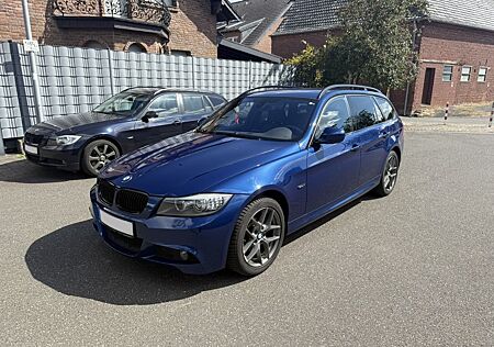 BMW 325i xDrive Touring -