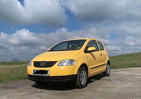 VW Fox Volkswagen 1.2 - Top Zustand, viele Neuteile, TÜV neu!
