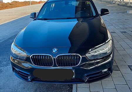 BMW 116i Sport Line Sport Line