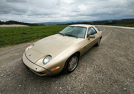 Porsche 928 928S