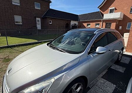 Peugeot 508 SW Allure 155 THP Allure