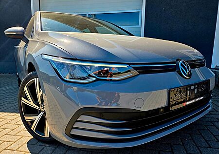 VW Golf Volkswagen VIII Life*PANO*LED*ACC*ACC*VIRTUAL*18-Z*UVM