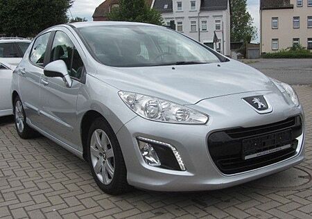 Peugeot 308 Active e-HDi FAP 110 EGS6 STOP & START