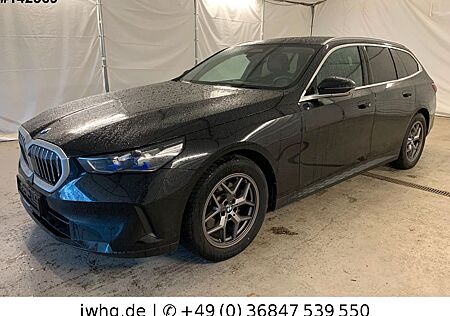 BMW 520 d Step*DrivingAssProf*HUD*360*4xSiHz*Keyless