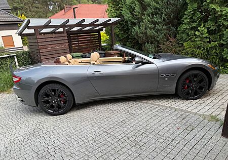 Maserati GranCabrio 4.7 V8 Sport Automatik
