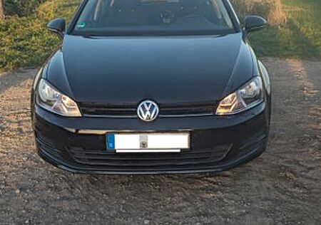 VW Golf Volkswagen 1.6 TDI BlueMotion BlueMotion