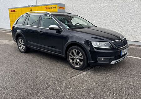 Skoda Octavia 2.0 TDI DSG 4x4 Scout Combi Scout