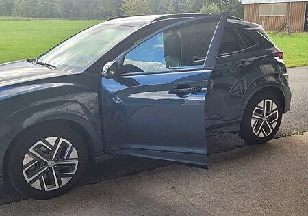 Hyundai Kona Elektro ELEKTRO 150kW Select-Paket -