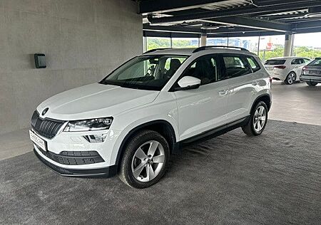 Skoda Karoq 1,5 TSI Ambition Plus AHK,SHZ,LED,ALU,NAV