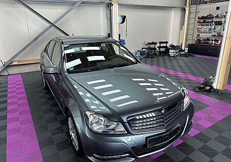 Mercedes-Benz C 180 CGI BlueEfficiency,Lim.Autom.Orig.92TKM,