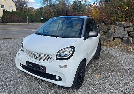 Smart ForTwo coupe Basis 52kW Navi, Sitzheizung