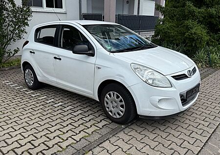 Hyundai i20 *CLASSIC*KLIMA*TÜV*04/2026