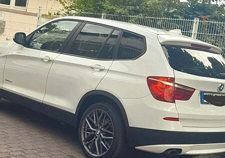 BMW X3 28 000 KM