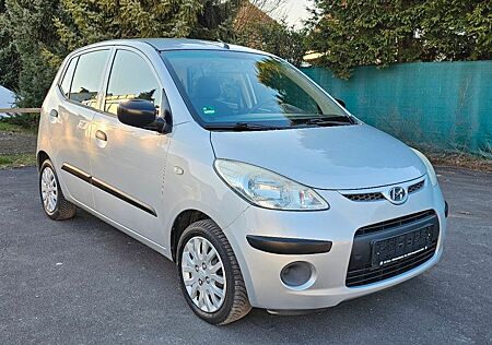 Hyundai i10 Classic 1.1 Lim./ Inspektion + Tüv & AU Neu