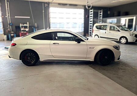 Mercedes-Benz C 63 AMG C -Klasse Coupe