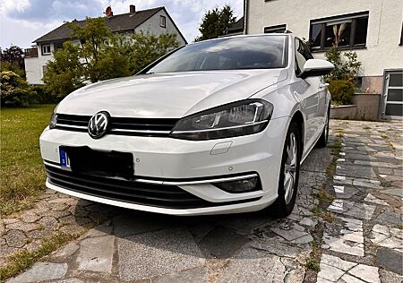 VW Golf Volkswagen 1.6 TDI SCR Comfortline Variant Comfortline