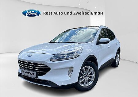 Ford Kuga Titanium, Pano-Dach, Navi, Tempomat adaptiv