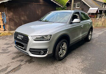 Audi Q3 2.0 TFSI quattro - TOP gepflegt