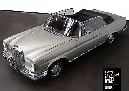 Mercedes-Benz 280 W111 SE Cabriolet