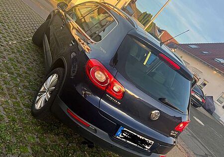 VW Tiguan Volkswagen 2.0 TDI 4MOTION Track & Field Track &...