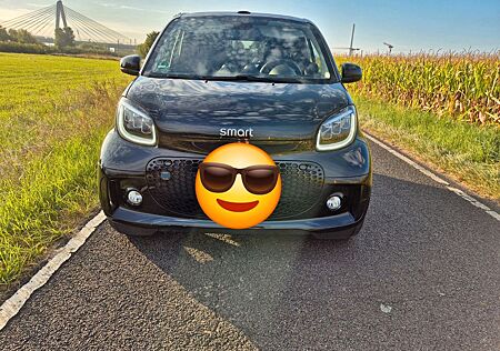 Smart ForTwo cabrio 60kW EQ Inzahlungnahme