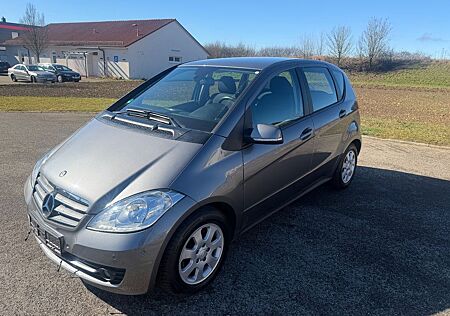 Mercedes-Benz A 160 *AUTOMATIK*KLIMA*NAVI*PTS*SITZHZG*1.Hand*