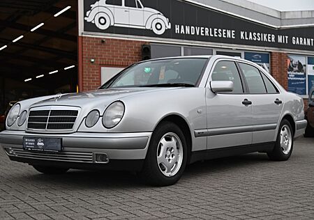 Mercedes-Benz E 230 W210*3.HD*SCHECKHEFT*KLIMA*TEMPO*GARANTIE*