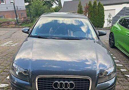 Audi A3 1.6 Ambiente Sportback Ambiente