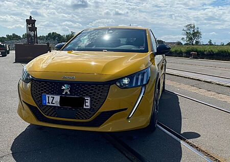 Peugeot 208 Elektromotor 136 GT Line