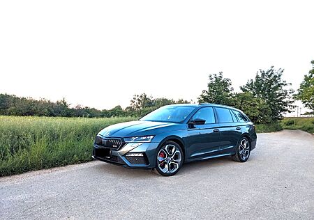 Skoda Octavia 2.0 TSI DSG RS FIRST EDITION Combi R...