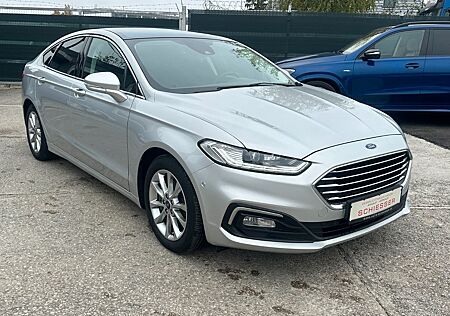 Ford Mondeo 2.0EcoBlueAut. Titanium 4x SH PANO KAMERA