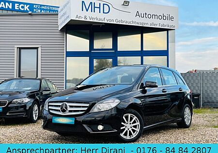 Mercedes-Benz B 180 BlueEfficiency *Navi*PDC*AHK*Chrom Paket*