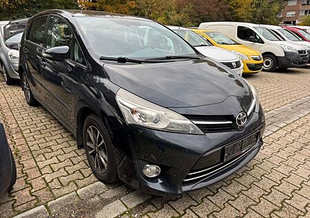 Toyota Verso gebraucht kaufen Toyota Verso 1.6l D-4D Start/Stop Executive/Navi/Kamera