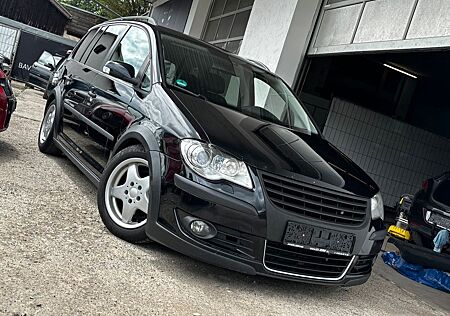 VW Touran Volkswagen Cross 2.0 TDI (FACE-LIFT) *R-LINE* LEDER