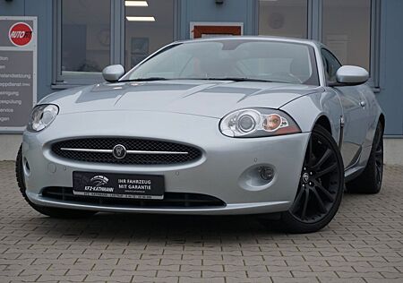 Jaguar XK XK8 4.2 Coupé*Bi-Xenon*Leder*Navi*Alpine*Memo