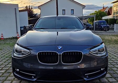 BMW 118i Sport Line