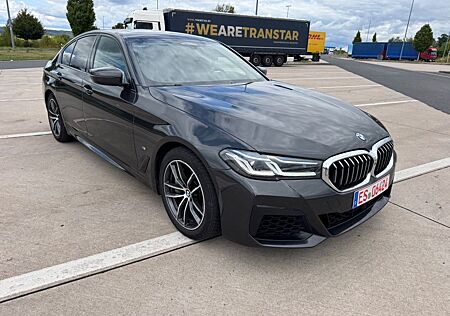 BMW 540i x M Sport Leder Prof ACC HUD AHK Laser SHD