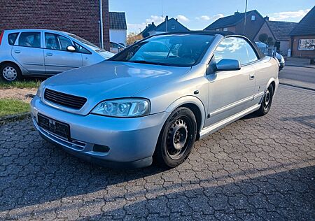 Opel Astra Cabrio 1.6 Linea Rossa