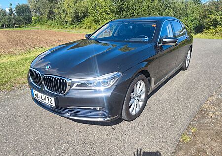 BMW 730Ld xDrive -7L