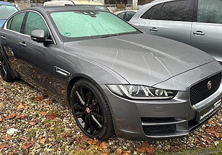 Jaguar XE Prestige