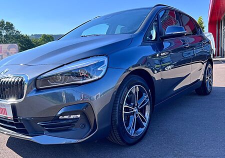 BMW 218i Active Tourer Sport Line Automatik*1. HAND*