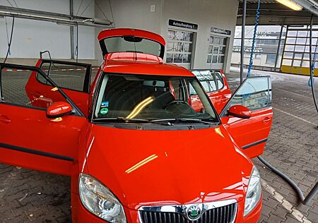 Skoda Fabia 1.6 Ambiente Ambiente, Scheckheftgepflegt