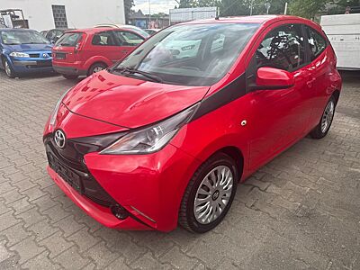 Toyota Aygo (X) 1,0-l-VVT-i x-play * KLIMA*EFH