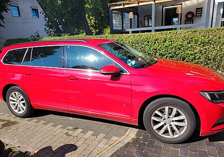 VW Passat Variant Volkswagen 1.6 TDI Comfortline Variant C...