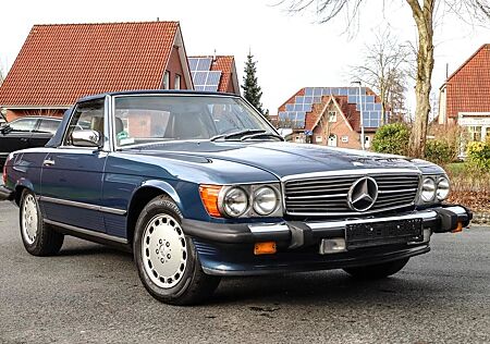 Mercedes-Benz SL 560