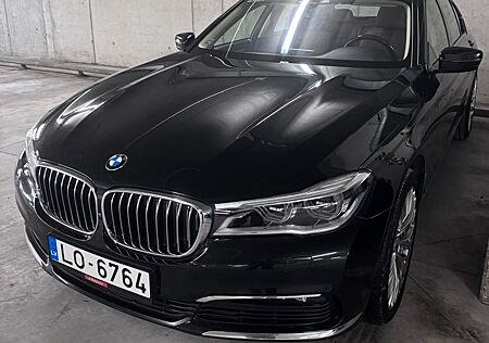 BMW 750i xDrive -