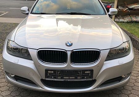 BMW 320d Touring - Automatik 184ps. Tauch möglich