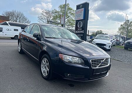 Volvo S80 Momentum/Leder/4xSi-Hz/Klima/Navi/Pdc/Ahk/E4