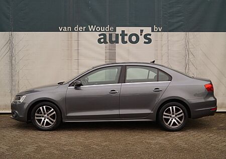 VW Jetta Volkswagen 1.2 TSI 105pk Comfortline Executive -NAVI-